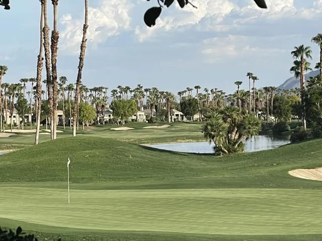 22 Outside west 6th green