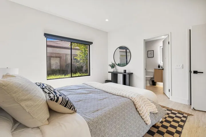 13 bedroom 2 toward bath