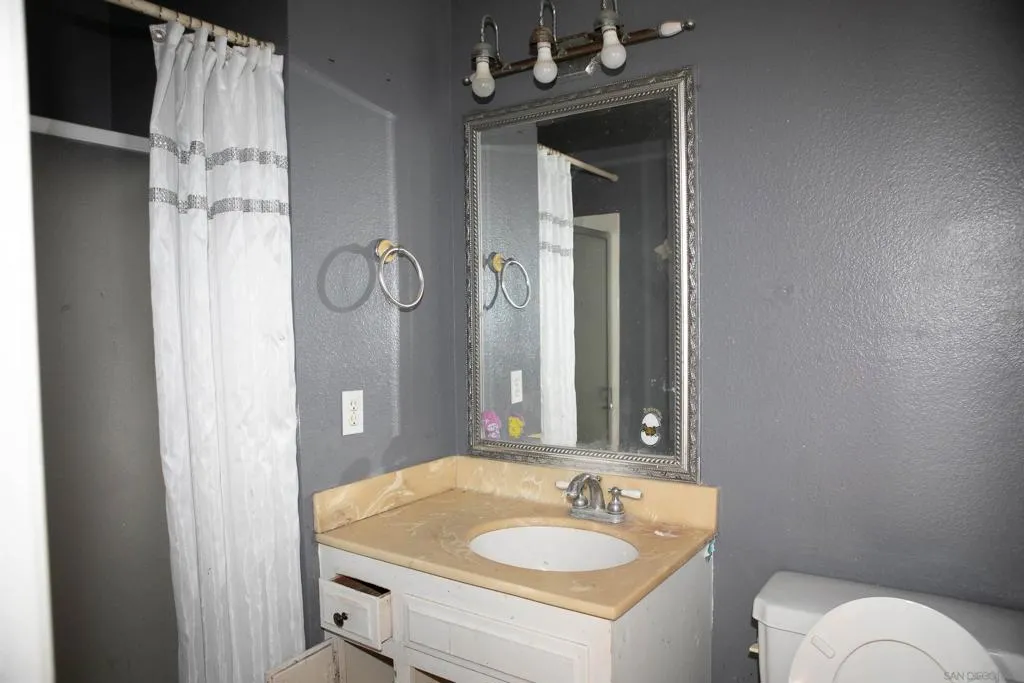 1731 Brady Ln, Hemet, California 92544 home-pic-9