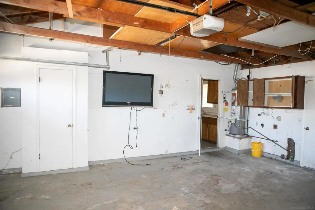 1731 Brady Ln, Hemet, California 92544 home-pic-20