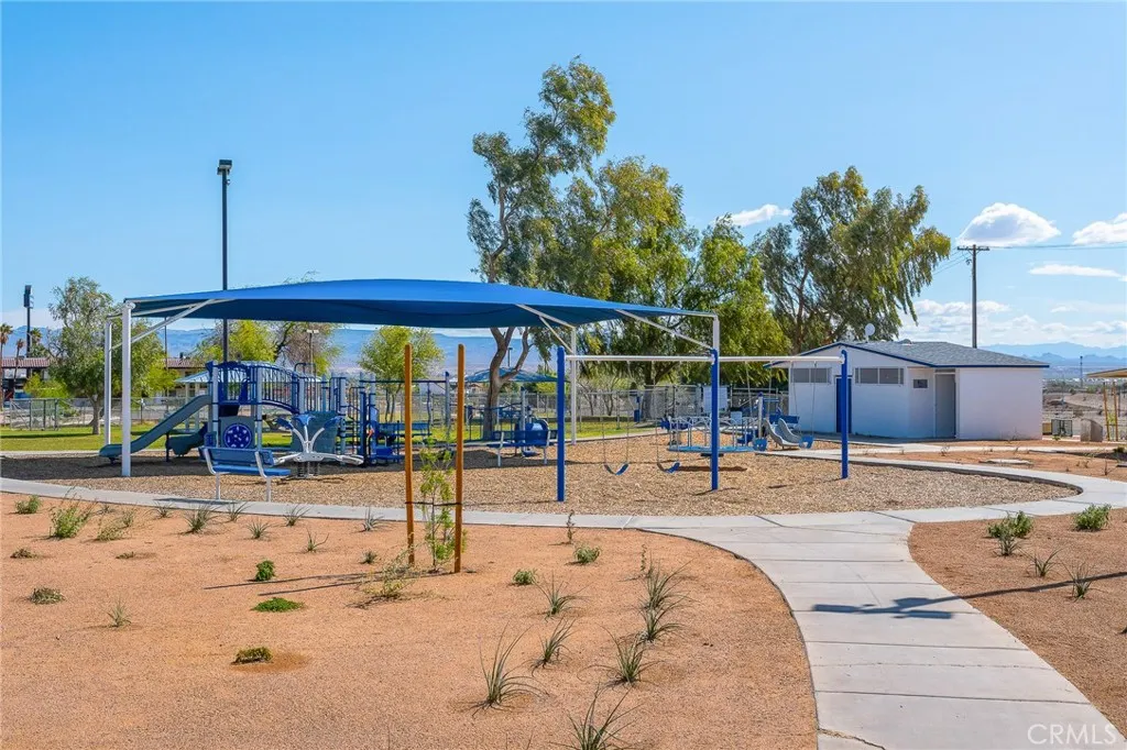 1181 Marina, Needles, California 92363 home-pic-55