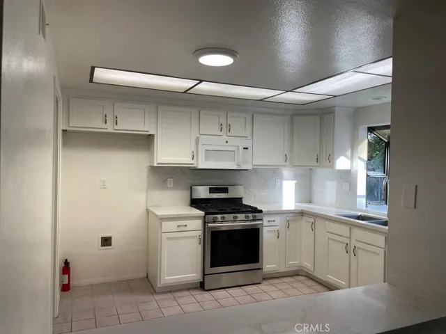 20430 Via Cadiz, Yorba Linda, California 92886
