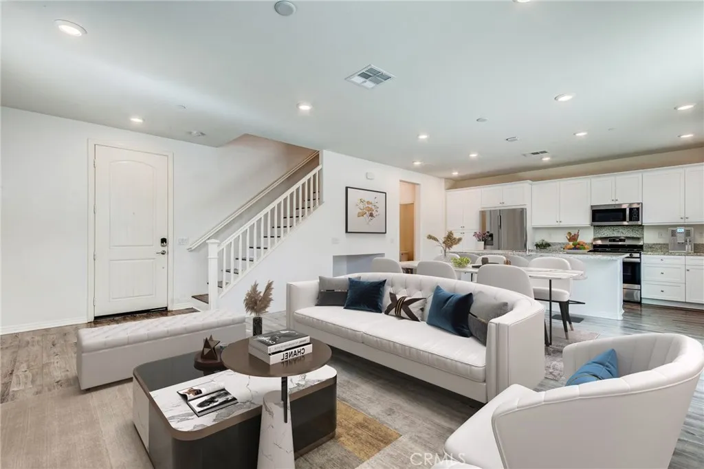 16540 Monteviejo, Fontana, California 92336 home-pic-8