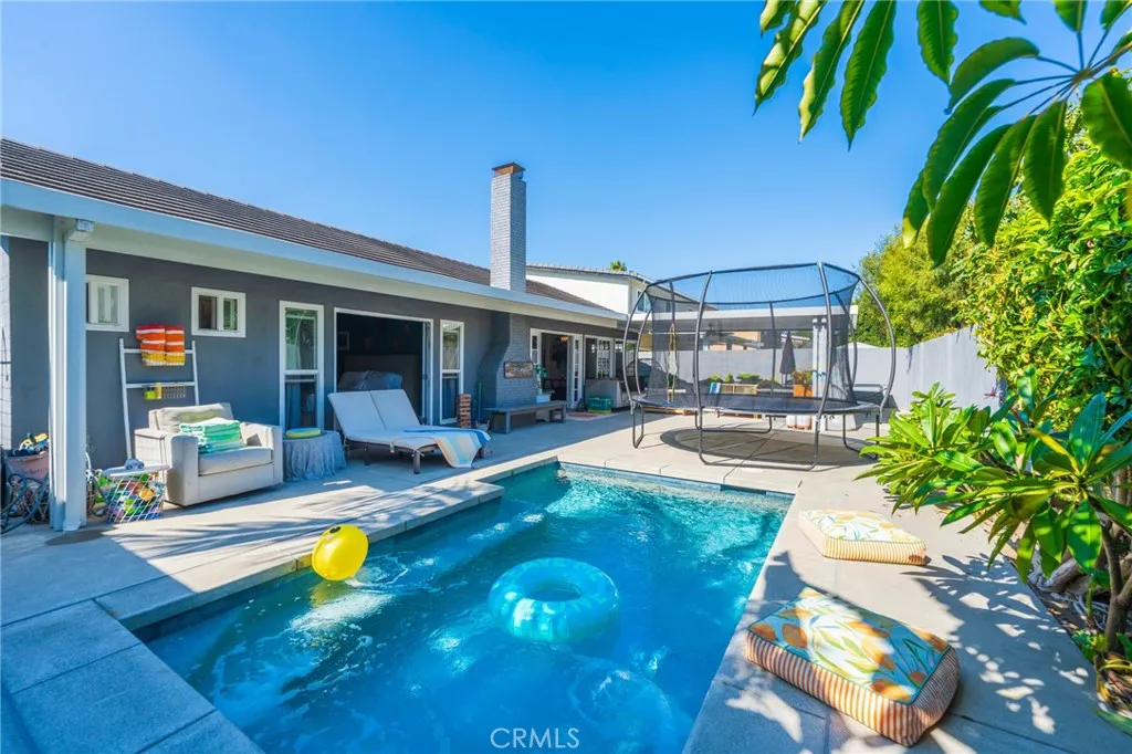 20582 Queens Park, Huntington Beach, California 92646 home-pic-37