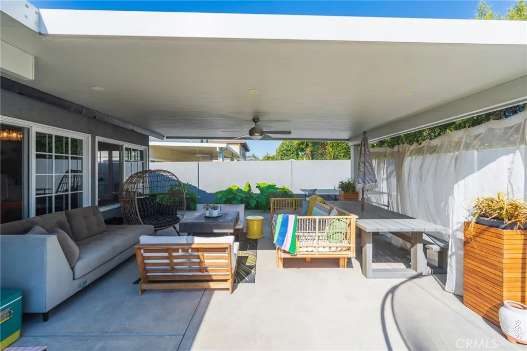 20582 Queens Park, Huntington Beach, California 92646 home-pic-33
