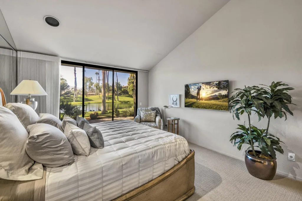 38873 Palm Valley Drive, Palm Desert, California 92211 home-pic-18