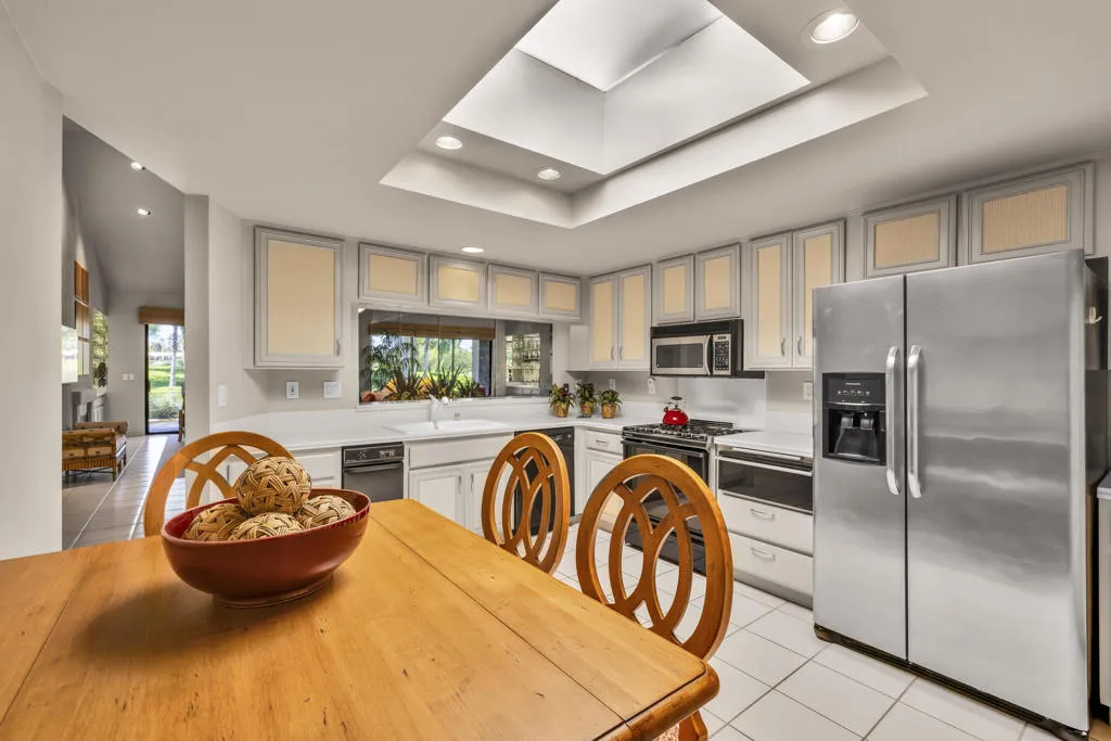 38873 Palm Valley Drive, Palm Desert, California 92211 home-pic-6