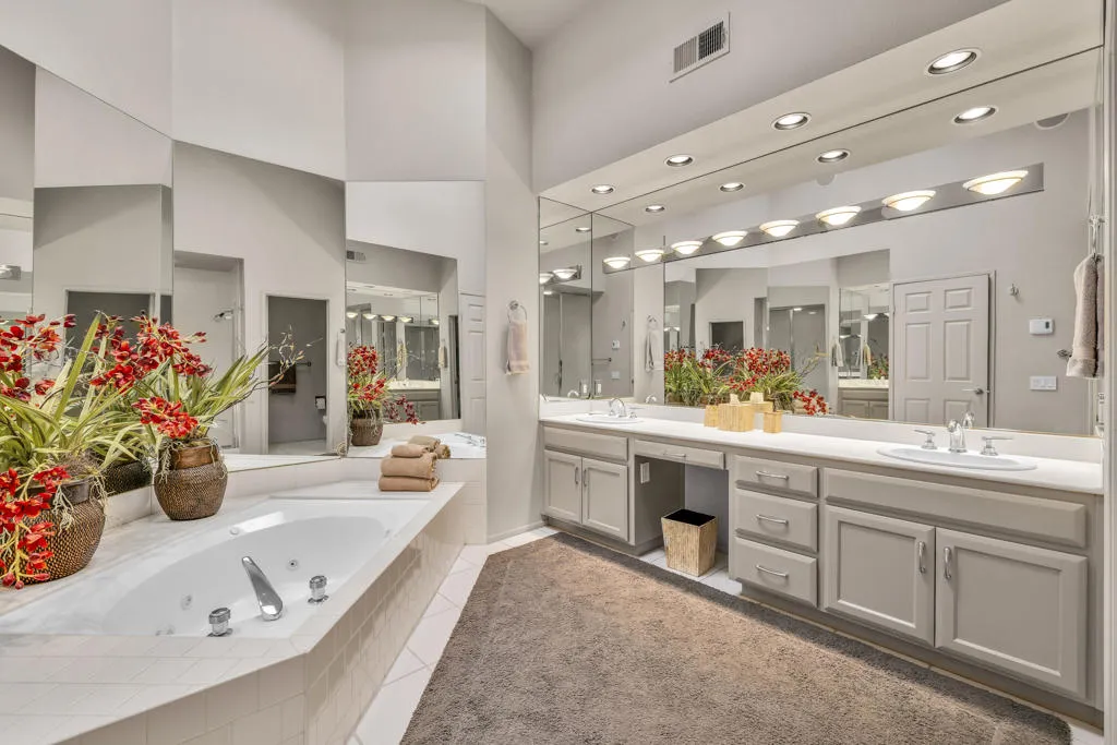 38873 Palm Valley Drive, Palm Desert, California 92211 home-pic-19