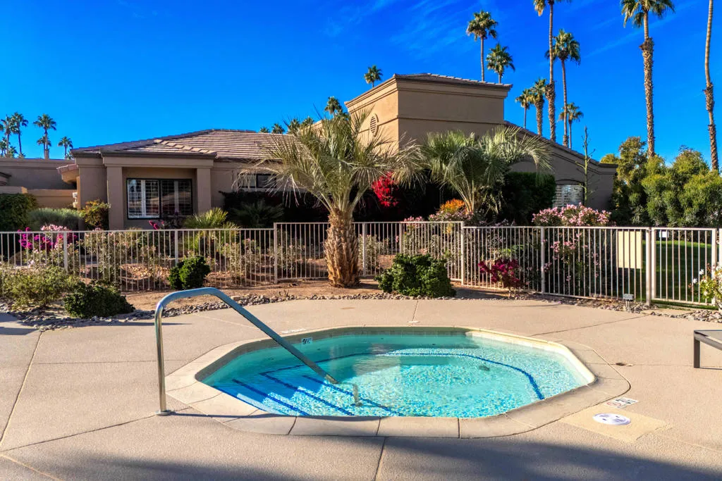 38873 Palm Valley Drive, Palm Desert, California 92211 home-pic-41