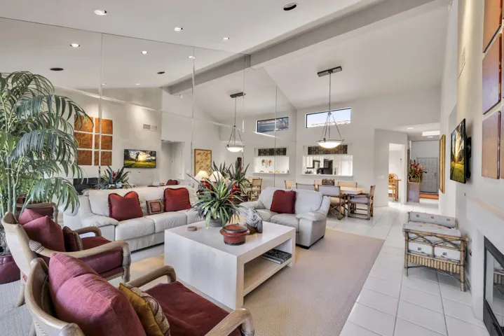 38873 Palm Valley - Great Rm Living Rm