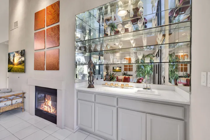 38873 Palm Valley - Great Rm Wet Bar