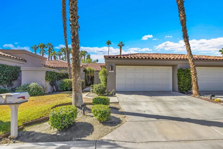 38873 Palm Valley - Front Exterior