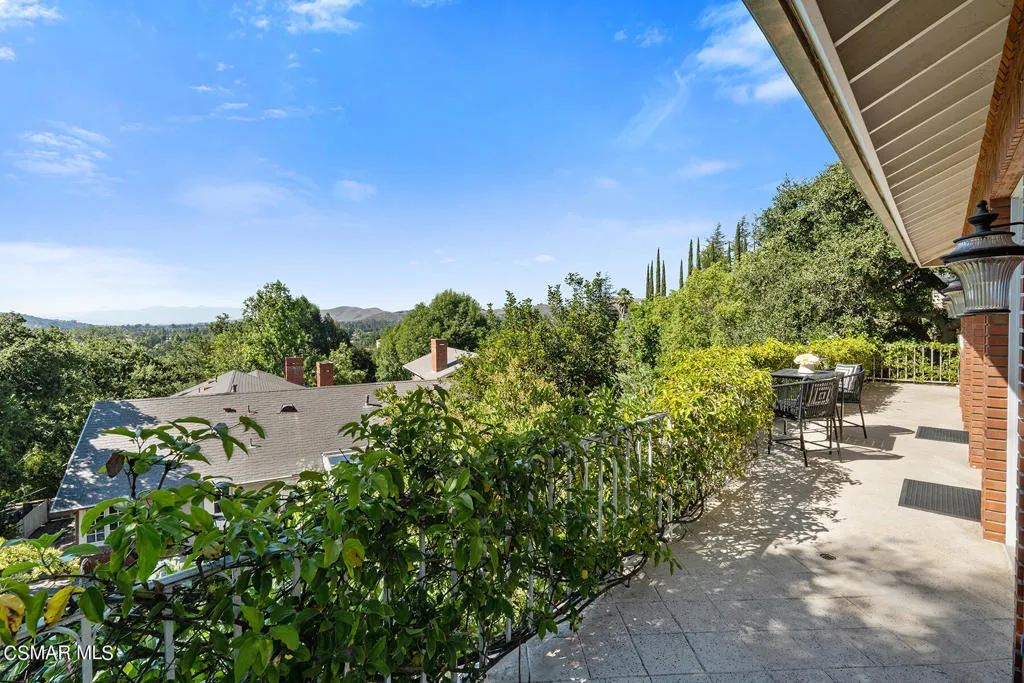 31640 Saddletree Drive, Westlake Village, California 91361 home-pic-64