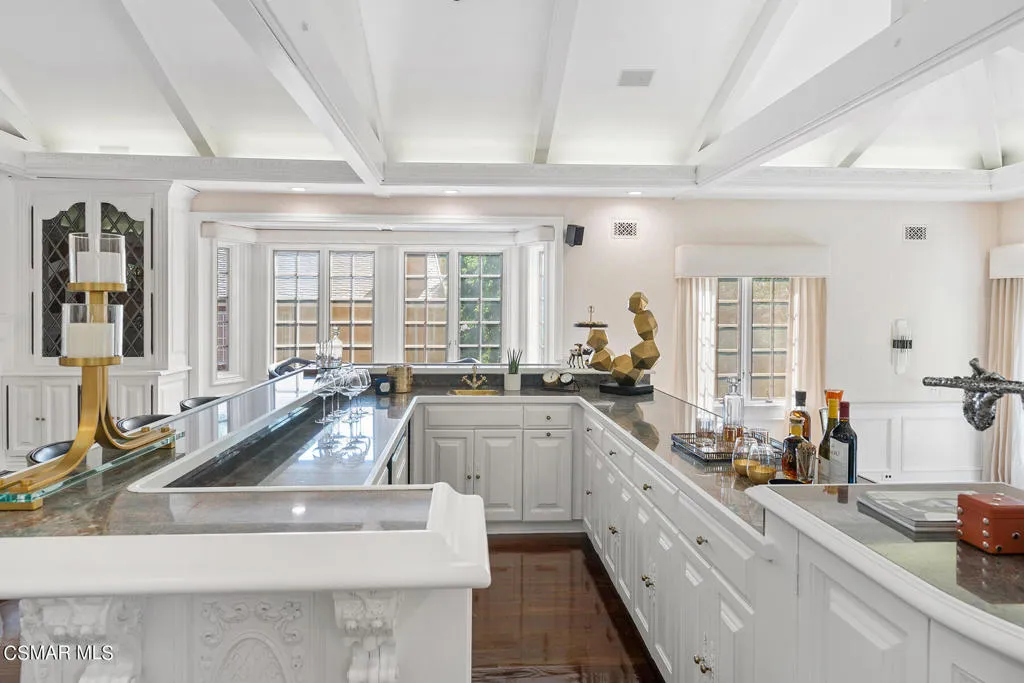 31640 Saddletree Drive, Westlake Village, California 91361 home-pic-28