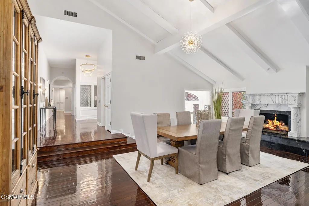 31640 Saddletree Drive, Westlake Village, California 91361 home-pic-7