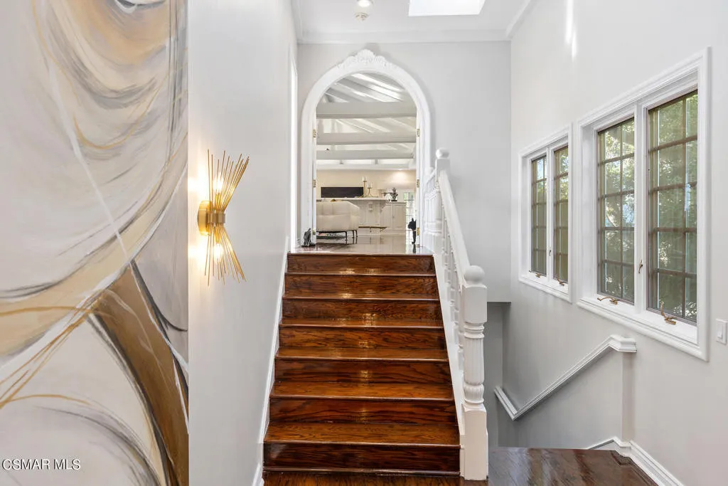 31640 Saddletree Drive, Westlake Village, California 91361 home-pic-20