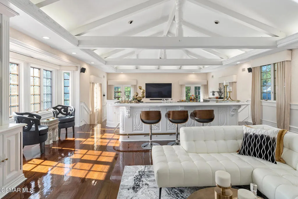 31640 Saddletree Drive, Westlake Village, California 91361 home-pic-26