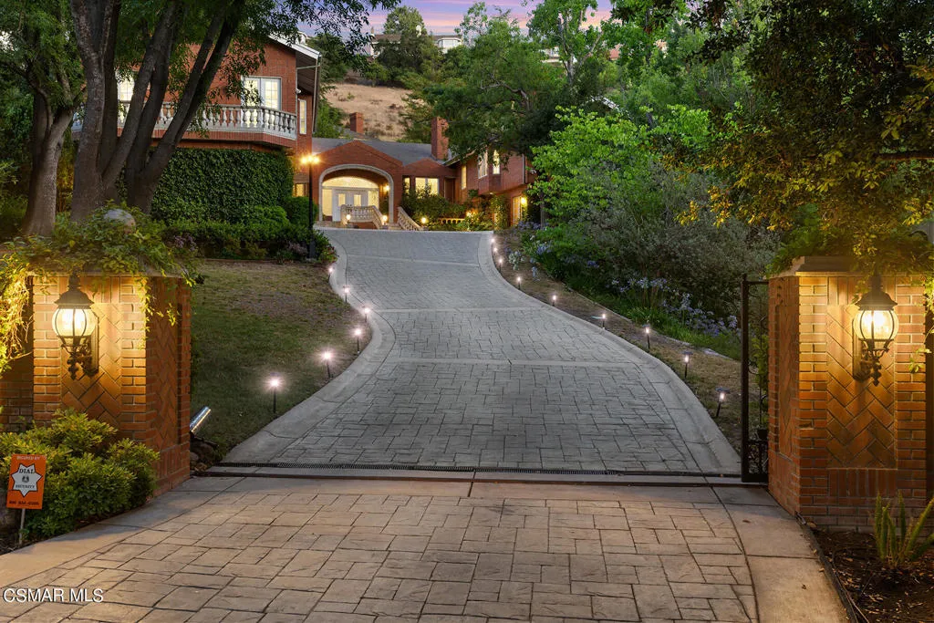 31640 Saddletree Drive, Westlake Village, California 91361 home-pic-72