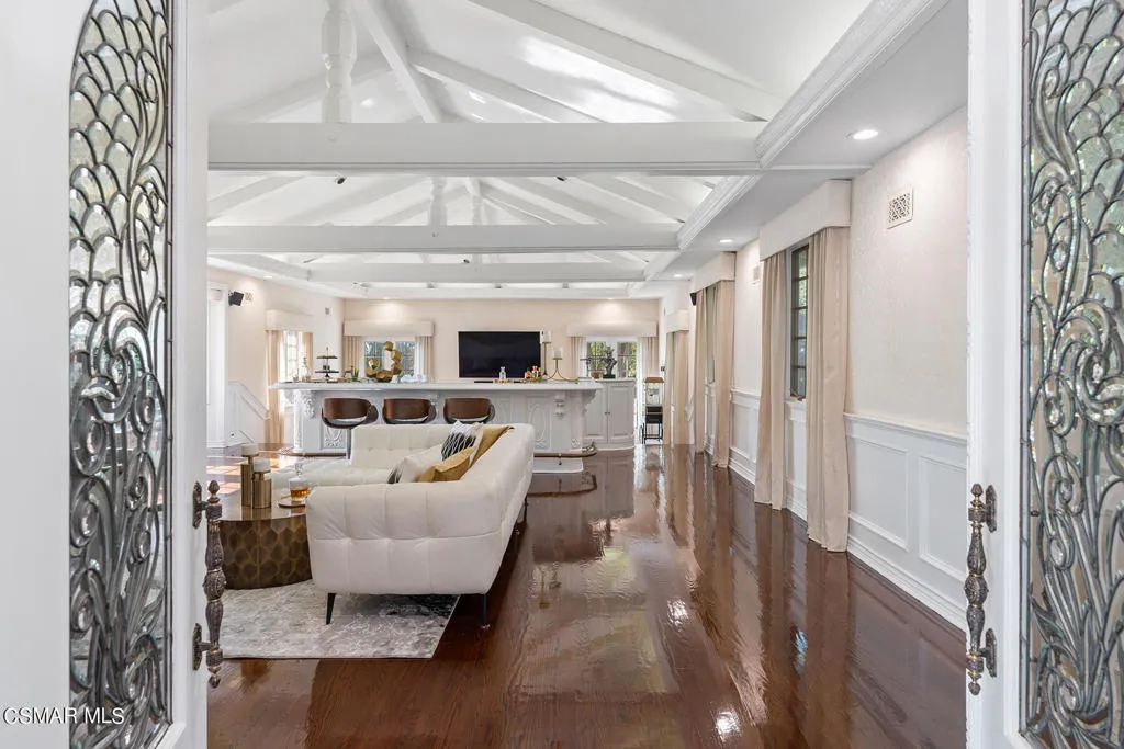 31640 Saddletree Drive, Westlake Village, California 91361 home-pic-22