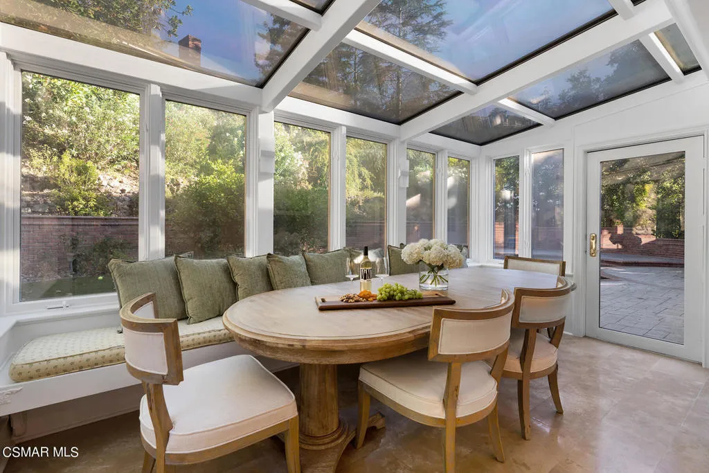 31640 Saddletree Drive, Westlake Village, California 91361 home-pic-19