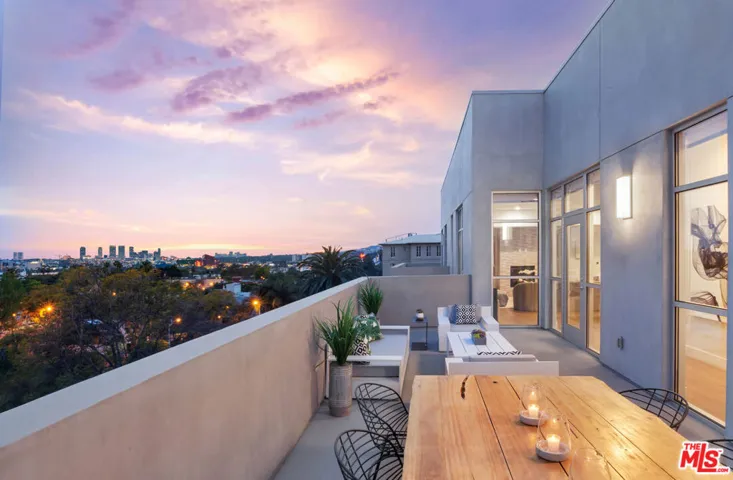 8017 W Norton Avenue Ph3, West Hollywood, California 90046