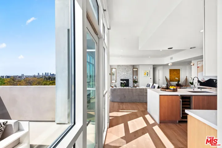 8017 W Norton Avenue Ph3, West Hollywood, California 90046