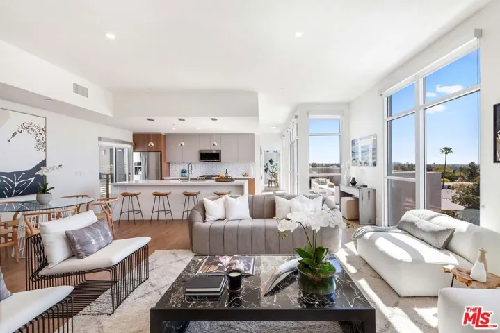 8017 W Norton Avenue Ph3, West Hollywood, California 90046