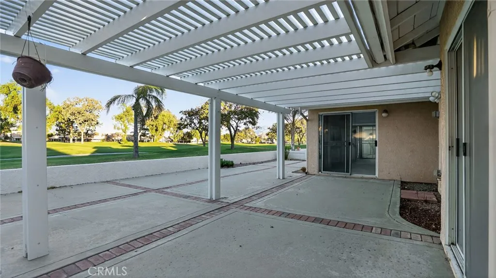 658 Torrey Pines, Banning, California 92220 home-pic-5