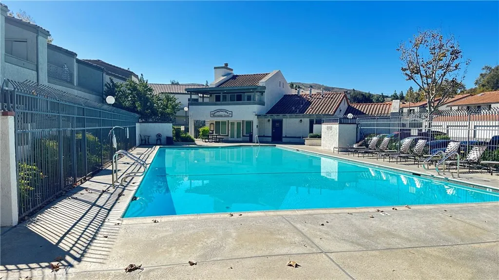 28 Brownfield, Phillips Ranch, California 91766 home-pic-2