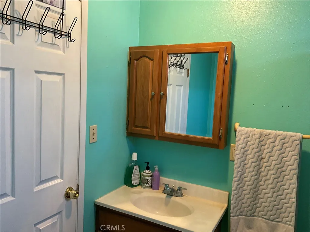 915 R Street, Merced, California 95341 home-pic-14