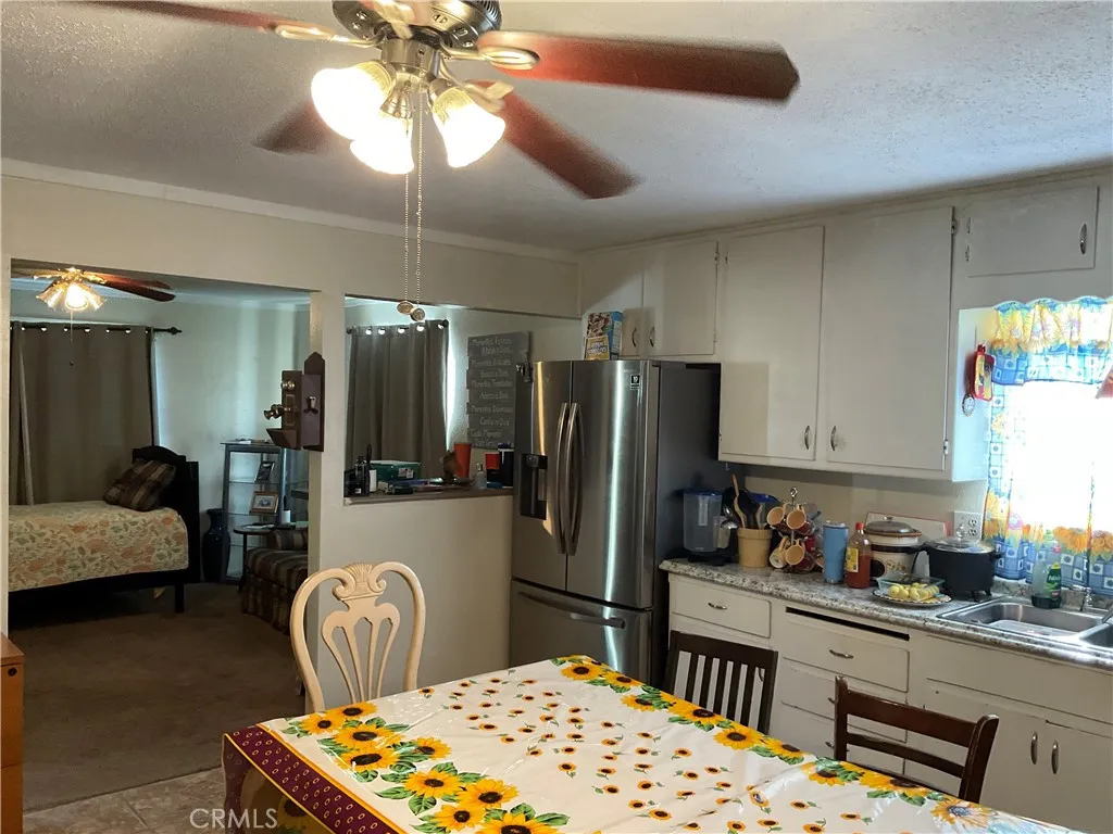 915 R Street, Merced, California 95341 home-pic-10