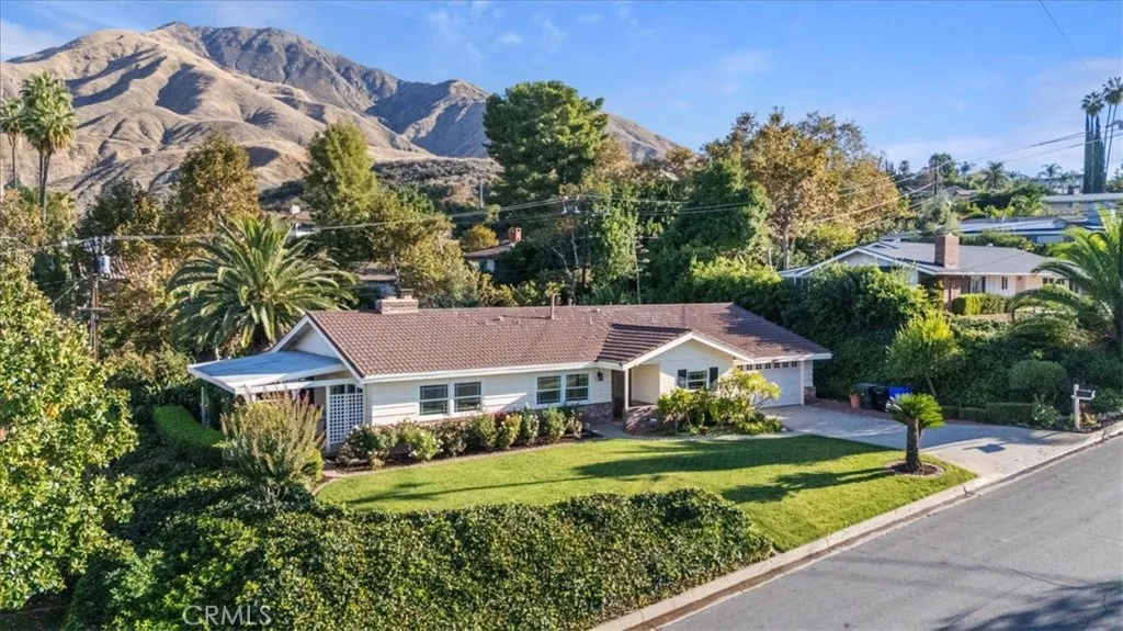 28680 Live Oak, Highland, California 92346 home-pic-5