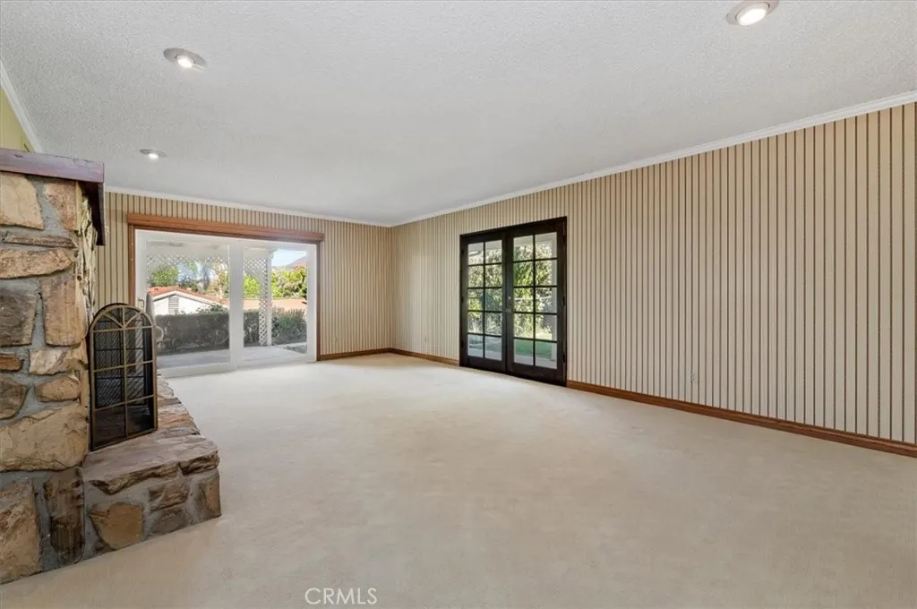 28680 Live Oak, Highland, California 92346 home-pic-24