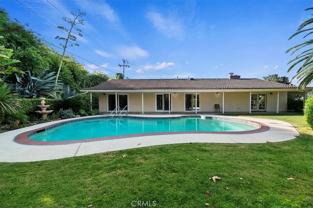 28680 Live Oak, Highland, California 92346 home-pic-34