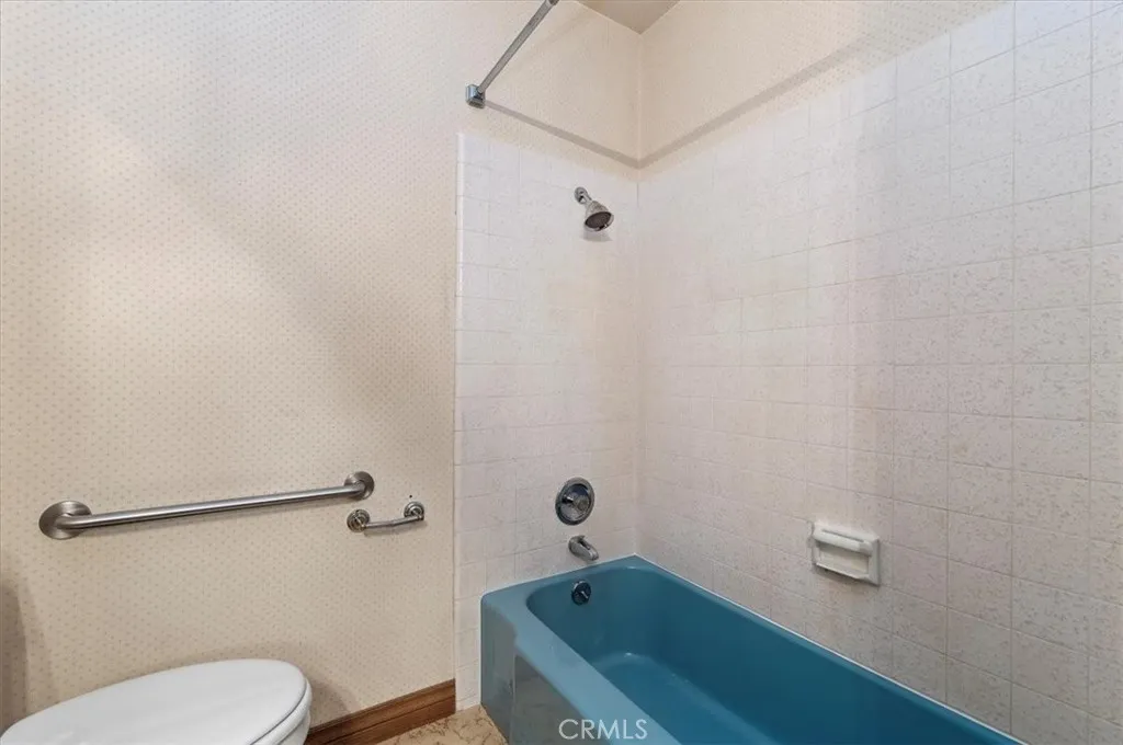 28680 Live Oak, Highland, California 92346 home-pic-26