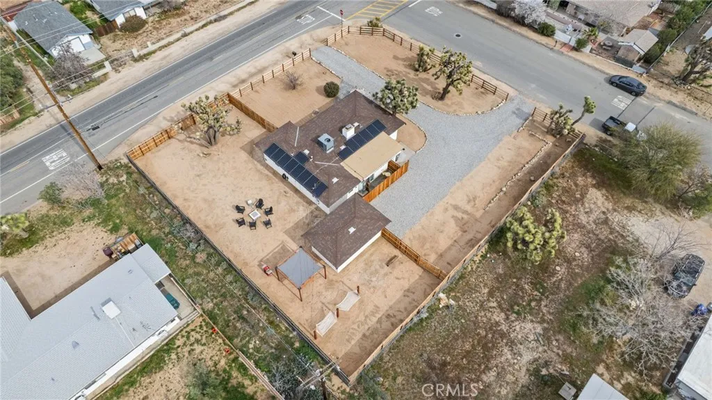 55585 Onaga, Yucca Valley, California 92284 home-pic-37