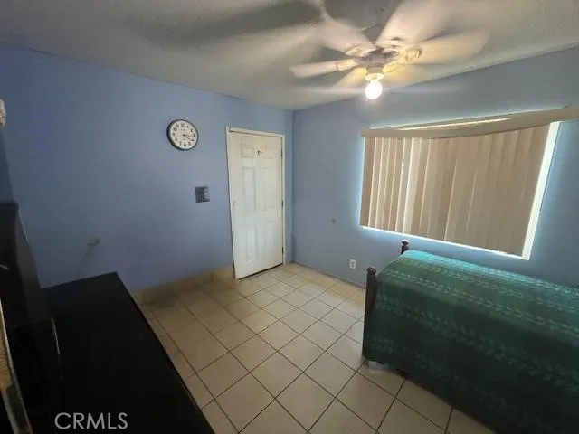 1140 Amberwood Drive, Hemet, California 92543 home-pic-35