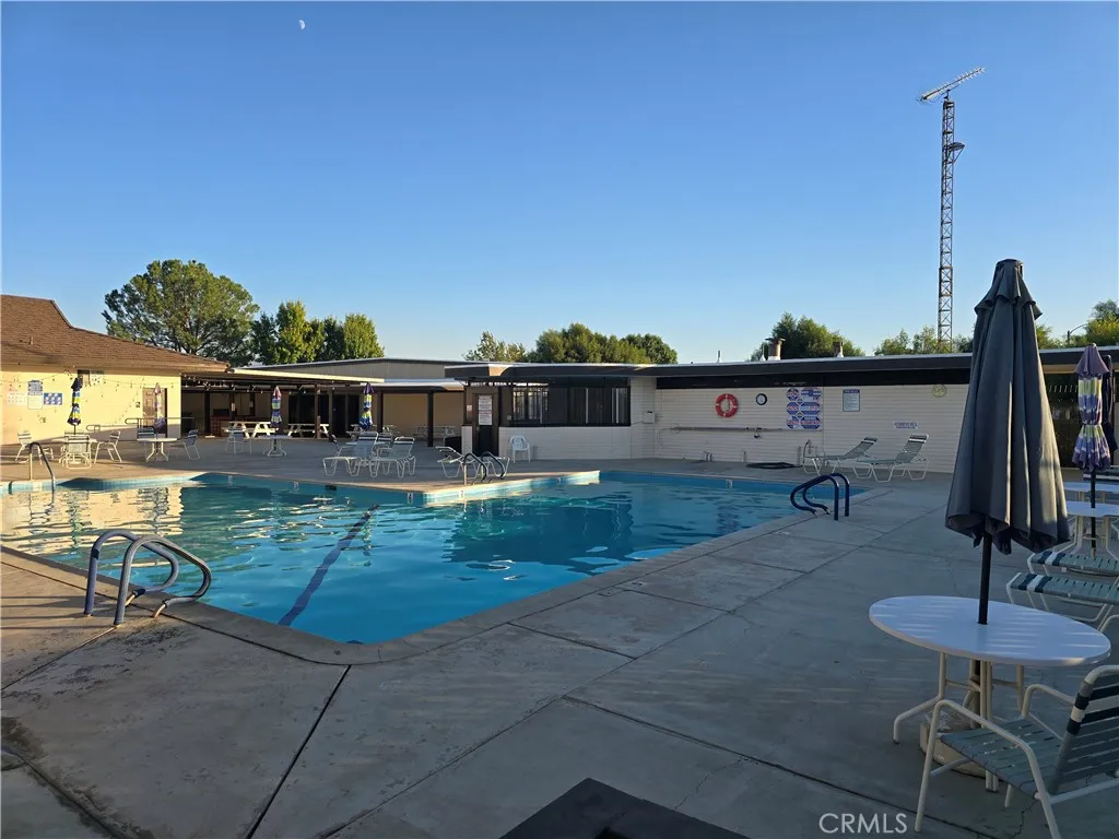 1140 Amberwood Drive, Hemet, California 92543 home-pic-43