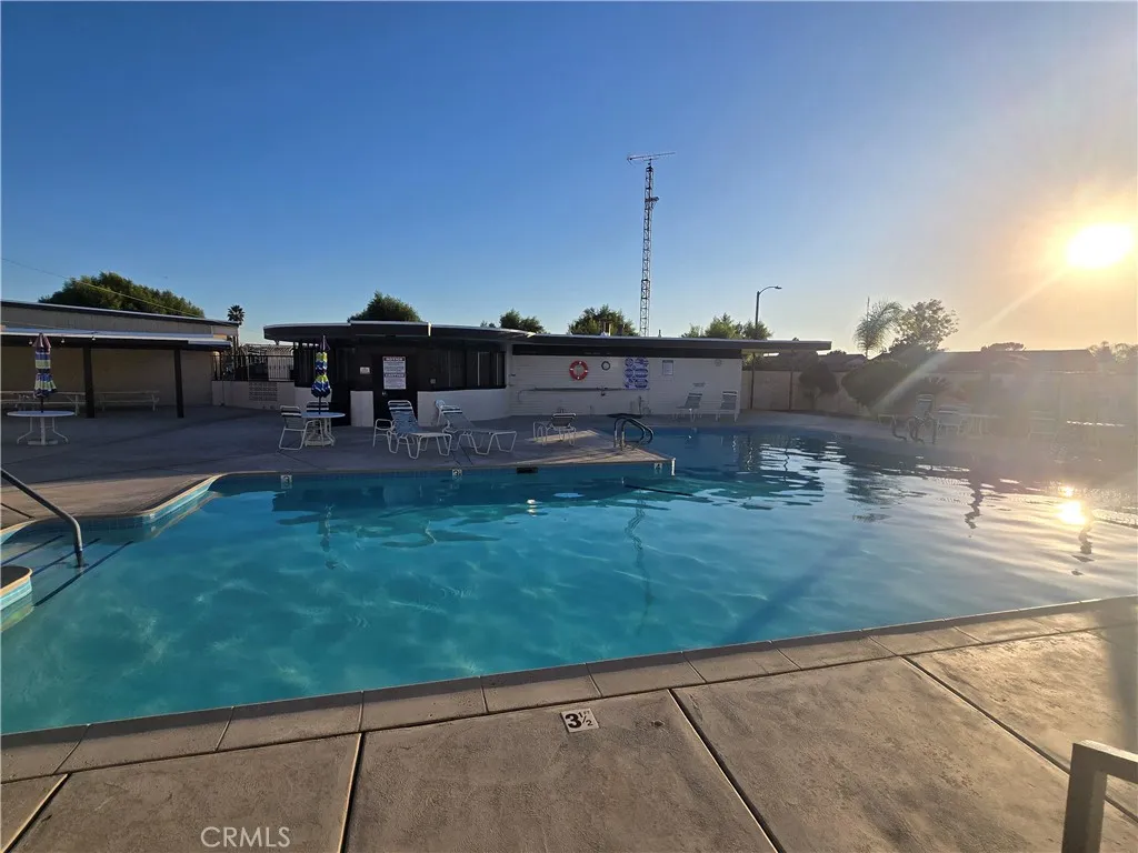 1140 Amberwood Drive, Hemet, California 92543 home-pic-45