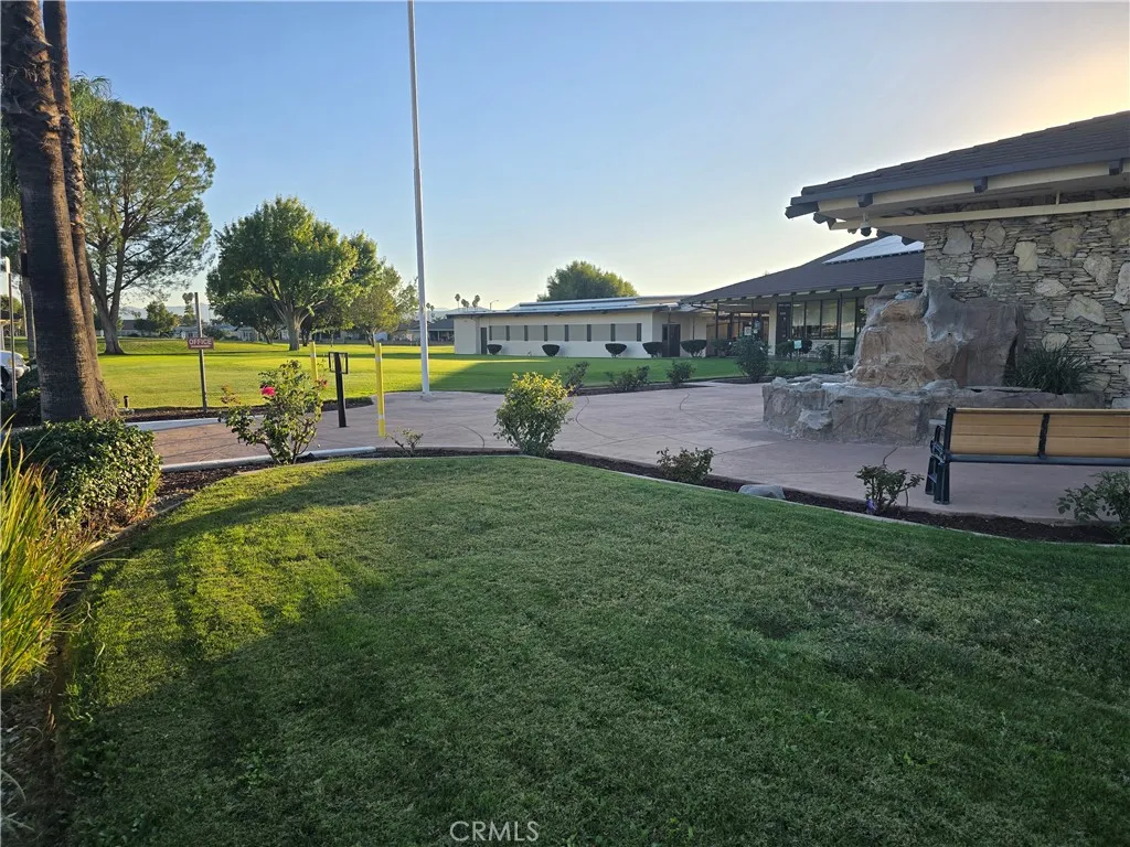 1140 Amberwood Drive, Hemet, California 92543 home-pic-41