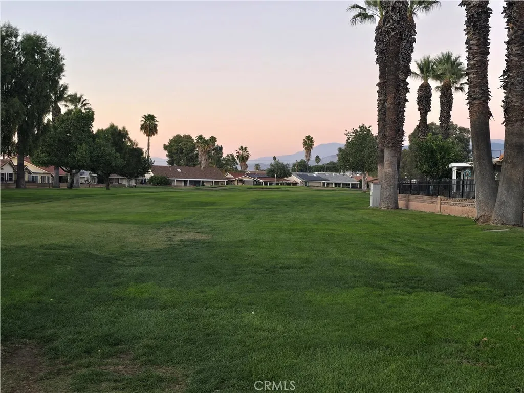 1140 Amberwood Drive, Hemet, California 92543 home-pic-65