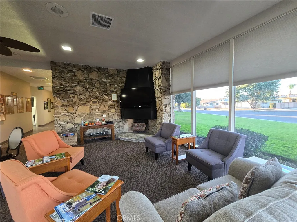 1140 Amberwood Drive, Hemet, California 92543 home-pic-58