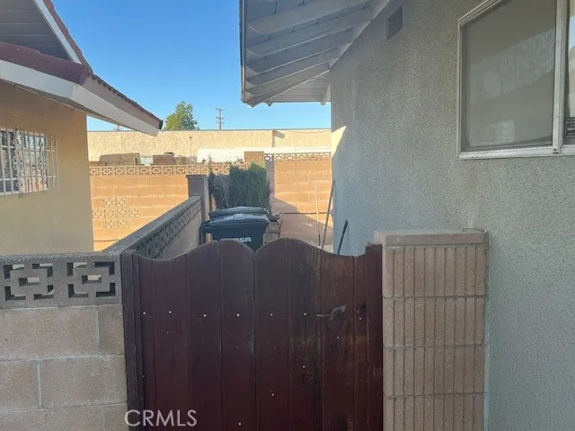 1140 Amberwood Drive, Hemet, California 92543 home-pic-5