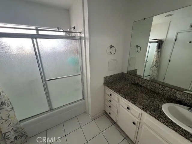 1140 Amberwood Drive, Hemet, California 92543 home-pic-26