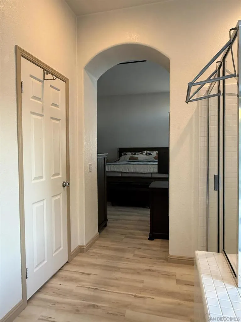 , Escondido, California 92029 home-pic-23