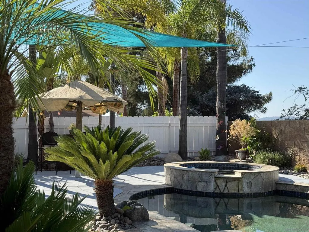 , Escondido, California 92029 home-pic-3