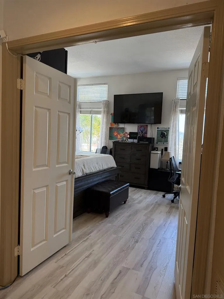 , Escondido, California 92029 home-pic-25