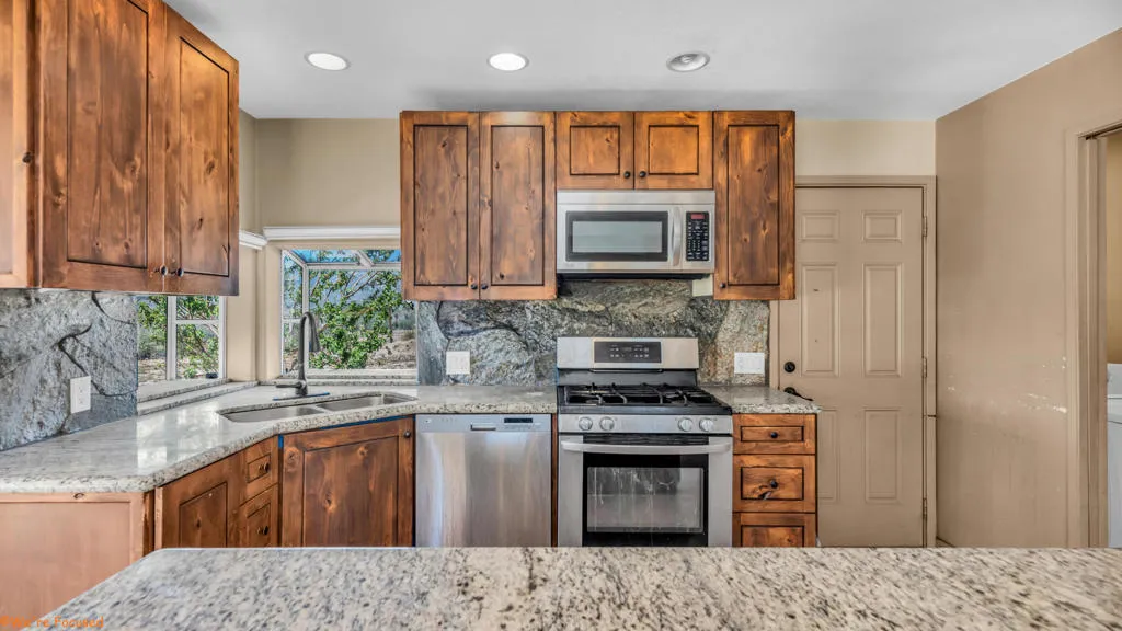 68800 Delemont, Mountain Center, California 92561 home-pic-37