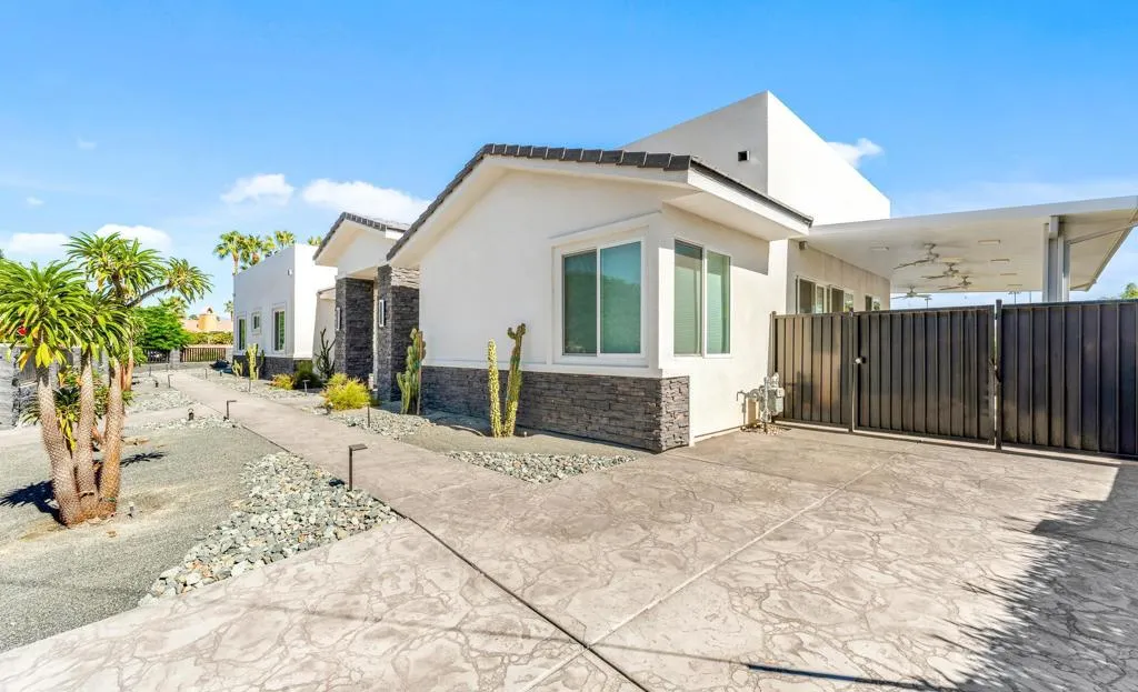 78755 Sagebrush Avenue, La Quinta, California 92253 home-pic-8