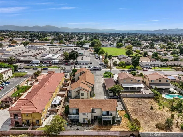 8582 Tamarind, Fontana, California 92335